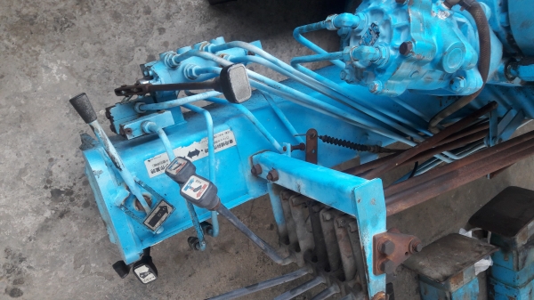 เทรน ขาสูง Tadano 3 ตัน 3 ชัก 4 ท่อน เก่าญี่ปุ่นแท้ สภาพไม่มีอ้อก ไม่มีดาม พร้อมใช้ เทรน ขาสูง Tadano 3 ตัน 3 ชัก 4 ท่อน เก่าญี่ปุ่นแท้ สภาพไม่มีอ้อก ไม่มีดาม พร้อมใช้