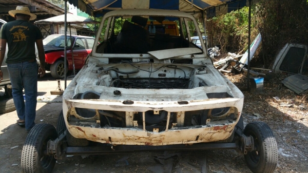 ขออนุญาติขาย เกียร์ MT เครื่อง M10 เดิมติดรถ bmw 2002 ใครจะเก็บไว้เป็นอะไหล่ ขอขาย 3500บาท (ราคา net)

หรือใครสนใจอะไหล่ชิ้นไหนทักมาเลยครับ หรือ จะซื้อทั้งคันพร้อมช่วงล่างครบชุดหน้าหลังในราคา 20000 บาท

ช่วงล่างแพหน้า แพหลังก็แยกขายนะครับ

Line: surawat.h