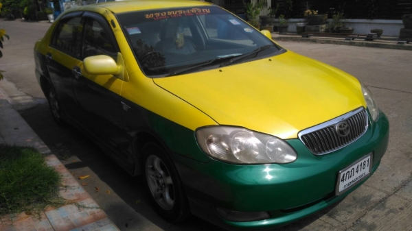 โตโยต้าอัลติส