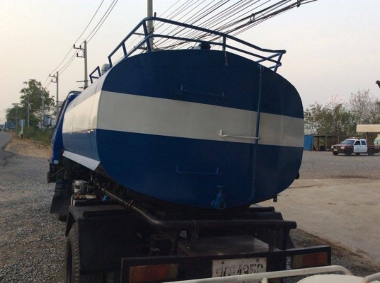 รถบรรทุกน้ำ 6 ล้อ TOYOTA เครื่อง 115 แรง