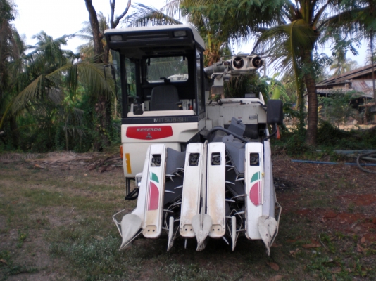 รถเกี่ยวข้าวมิตซุบิชิ รุ่น vy43 รถเกี่ยวข้าวมิตซุบิชิ รุ่น vy43