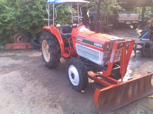 รถไถคูโบต้า L2402 DT 2เพลา