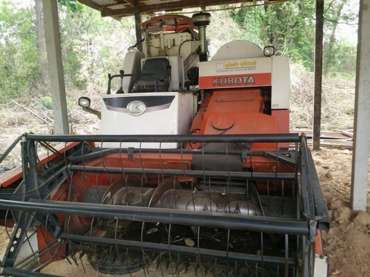 ด่วน!!!!รถเกี่ยวข้าวKOBOTA รุ่นdc60plus พร้อมพ่วงลาก ราคา299,000บาท ด่วน!!!!รถเกี่ยวข้าวKOBOTA รุ่นdc60plus พร้อมพ่วงลาก ราคา299,000บาท