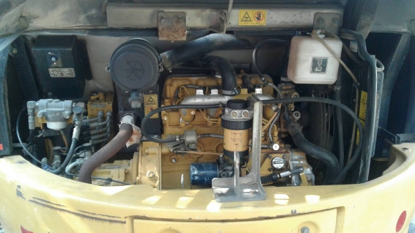 ขายรถขุดญี่ปุ่น CAT305SR ขายรถขุดญี่ปุ่น CAT305SR