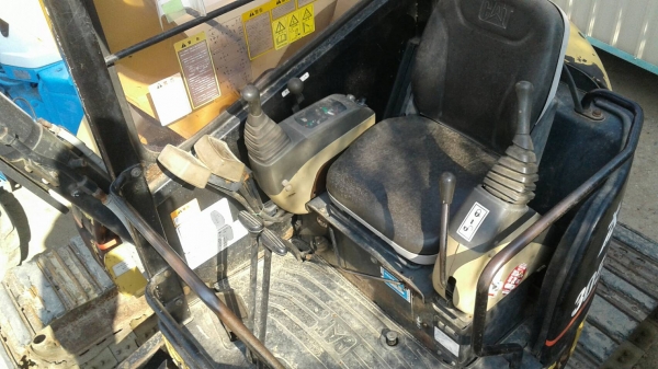 ขายรถขุดญี่ปุ่น CAT305SR ขายรถขุดญี่ปุ่น CAT305SR