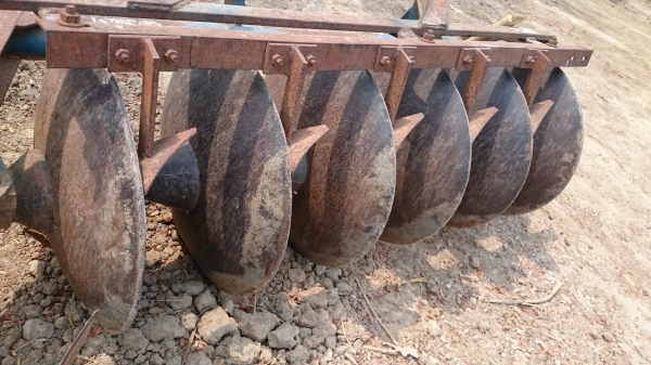 ขาย ผานพรวน LCS  6*22 ใบเต็ม โครงสวย สีเก่าเก็บ 13500 บาท ใส่รถ 30-39 แรง