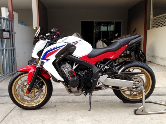 ((ดาวน์49000)) ขาย CB650f ปี2014 TRI-Color ท่อแต่ง ราคา239000 บาท(รับเทริ์น)