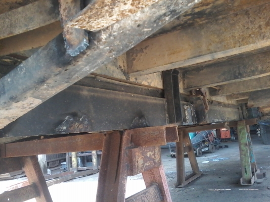 กระบะดั้ม6ล้อใหญ่