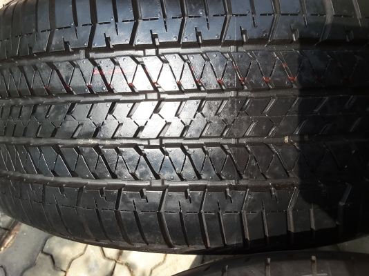 ล้อ ford ขอบ 18 พร้อมยางถอดป้ายแดงชุดล่ะ 24500