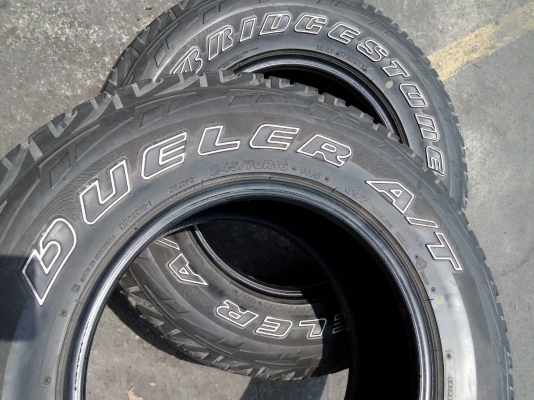 245/70R16 BRIDGESTONE DUELER A/T ตัวหนังสือขาว มี 2 เส้น  tel.081-4273941 ไอดีไลน์ 0814273941
