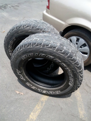 245/70R16 BRIDGESTONE DUELER A/T ตัวหนังสือขาว มี 2 เส้น  tel.081-4273941 ไอดีไลน์ 0814273941