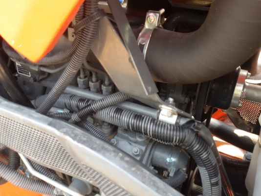 ปัญญาแทรคเตอร์..จัดมาให้ครับ ด่วน!!!คูโบต้า L3608 พร้อมใบมีดคานล่าง พร้อมผาน6 ตราช้าง22&times;6รถไร่สีเดิมๆ