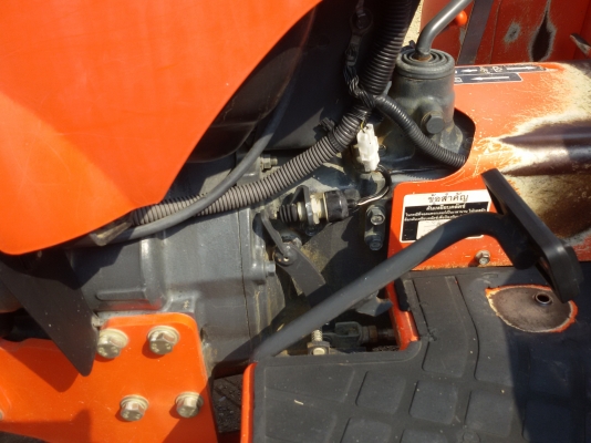 ปัญญาแทรคเตอร์..จัดมาให้ครับ ด่วน!!!คูโบต้า L3608 พร้อมใบมีดคานล่าง พร้อมผาน6 ตราช้าง22&times;6รถไร่สีเดิมๆ