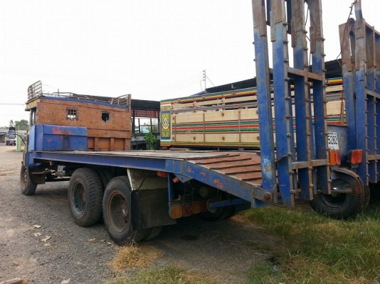 ขายเทรลเลอร์2เพลาใหญ่ ขึ้นPC200ได้ เครื่อง185แรง HO7C พ.เพาเวอร์ เอกสารพร้อมโอน สนใจโทร 090-8588220คุณนะ 093-3258446คุณบิว หรือเข้าดูสินค้าอื่นๆได้ที่ www.truck.in.th/498 หรือเพจFacebook ณรงค์ ซื้อขายรถมือสอง (เว็บไซต์ส่วนตัว) หรือFacebook คุณนะ รถบรรทุก