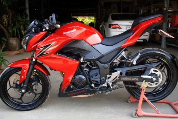 ขาย Z 250 ปี 2013 สภาพนางฟ้า ทะเบียนแท้ พร้อมโอน วิ่งน้อย 94000