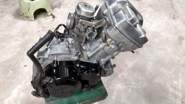 เครื่องเดิมCBR 150 ไม่มีเล่มครับ