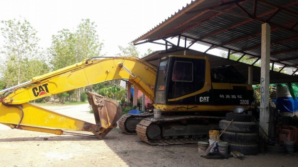 CAT 320V1