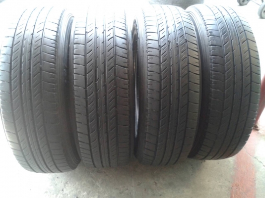 205/70R15 MICHELIN Vanpix สวยครับ หายาก ชุด 4  เส้น  tel.081-4273941 ไอดีไลน์ 0814273941