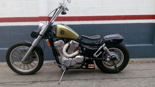 ZUSUKI INTRUDER 1400CCสภาพแต่งสวยตามภาพ เครื่องกิ้ฟๆดูแลดีเอกสารครบครับ