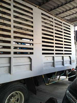 หลงFK455 เครื่อง 160 แรง ยาว 5.50 เครื่องดี คัสซีงาม ขายเบาๆ 350,000 หลงFK455 เครื่อง 160 แรง ยาว 5.50 เครื่องดี คัสซีงาม ขายเบาๆ 350,000