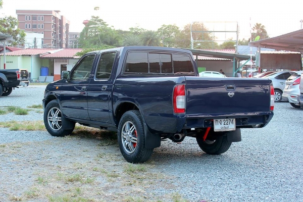 Nissan frontier (ฟอนเทีย) 2.7 Mt. ปี01
