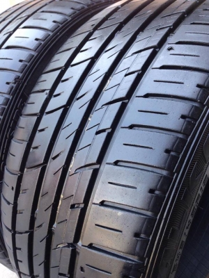 ยาง FALKEN 245-45-18 ปี 13 2 เส้น 3000  สภาพสวยๆเนื้อนิ่มๆไม่มีปะไม่บวมไม่กินข้าง  ดอกยางเหลือเยอะวิ่งใช้งานใด้อีกนานค่ะ