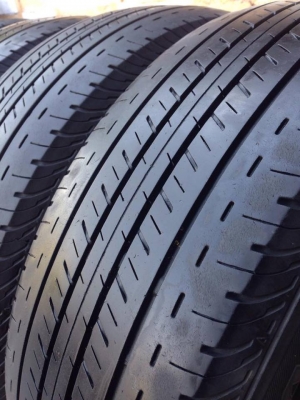 ยาง Bridgstone 215-70-15 ปี 15 ครบชุด 4 เส้น 4500  สภาพสวยๆดอกยางนิ่มๆไม่มีปะไม่บวมเอาไปวิ่งกันยาวๆราคาเบาๆค่ะ
