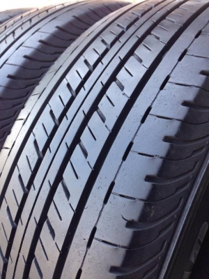 ยาง Bridgstone 215-70-15 ปี 15 ครบชุด 4 เส้น 6500  สภาพสวยๆดอกยางนิ่มๆไม่บวมเอาไปวิ่งกันยาวๆราคาเบาๆค่ะ