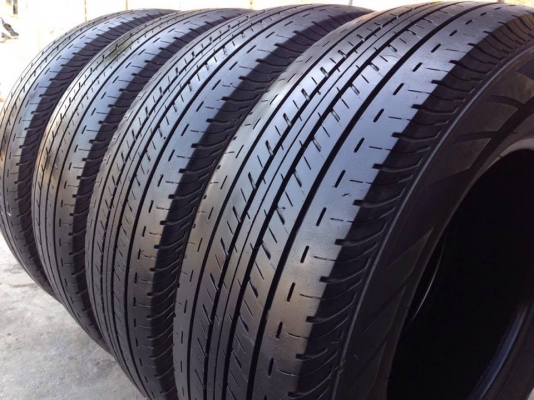 ยาง Bridgstone 215-70-15 ปี 13 ครบชุด 4 เส้น 3500  สภาพสวยๆดอกยางนิ่มๆไม่บวมเอาไปวิ่งกันยาวๆราคาเบาๆค่ะ