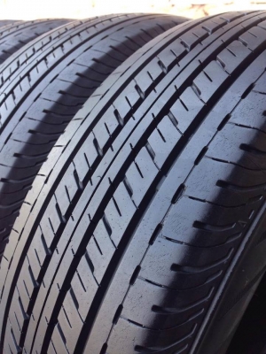 ยาง Bridgstone 205-70-15 ปี 15 ครบชุด 4 เส้น 6000  สภาพสวยๆดอกยางนิ่มๆไม่มีปะไม่บวมเอาไปวิ่งกันยาวๆราคาเบาๆค่ะ