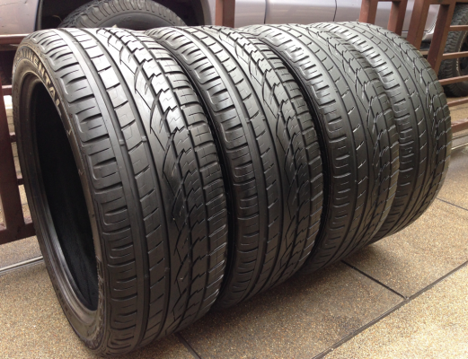 ยาง Continental 245 45 20 ปี13 ดอกเต็ม ไม่มีปะ ราคาไม่แพง