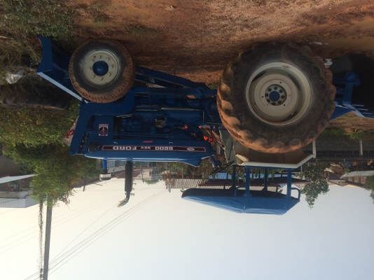 รถไถฟอร์ด6600 สภาพพร้อมใช้ราคาเบาๆ