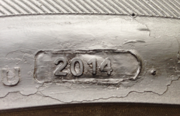 ล้อ Volk TE37 ขอบ 20 พร้อมยาง 265 50 20 กลางปี14 ราคาไม่แพง