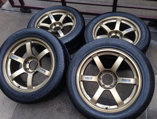 ล้อ Volk TE37 ขอบ 20 พร้อมยาง 265 50 20 กลางปี14 ราคาไม่แพง