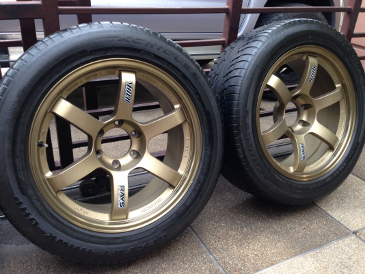 ล้อ Volk TE37 ขอบ 20 พร้อมยาง 265 50 20 กลางปี14 ราคาไม่แพง