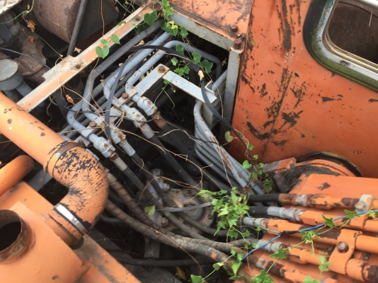 รถขุดHitachi UH025 ขนาด60...รถซื้อเช็คนอกมา จอดมากกว่าใช้ รถใช้งานได้ปกติ..