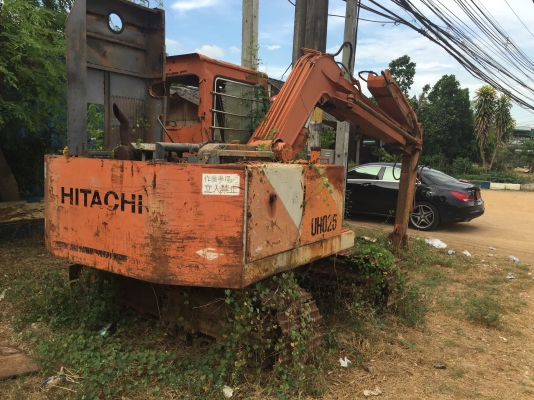 รถขุดHitachi UH025 ขนาด60...รถซื้อเช็คนอกมา จอดมากกว่าใช้ รถใช้งานได้ปกติ..