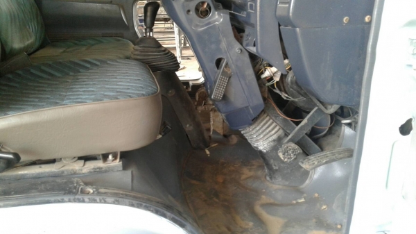 ขายรถ6ล้อดั้มNKRเครือง110แรงดั้ม3คิวกะบะยาว2.95กว้าง1,9.ช.ม