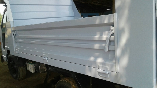 ขายรถ6ล้อดั้มNKRเครือง110แรงดั้ม3คิวกะบะยาว2.95กว้าง1,9.ช.ม