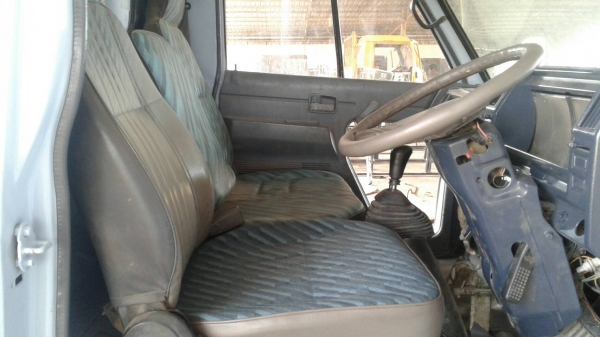 ขายรถ6ล้อดั้มNKRเครือง110แรงดั้ม3คิวกะบะยาว2.95กว้าง1,9.ช.ม