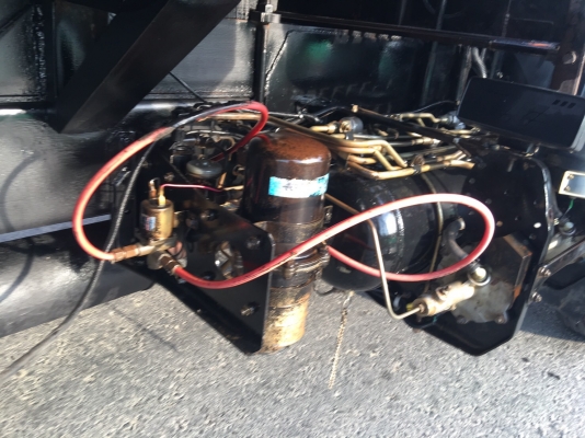 ขาย 6 ล้อ ฮีโน่ดัมพ์พร้อมเฮี๊ยบ 3  ตัน FC4J 150 แรง ปี 45 สภาพเดิมดี คัสซีสวย  พร้อมใช้  จัดแนนท์ได้ครับ สนใจติดต่อ 081-9420141  ,  081-5715326