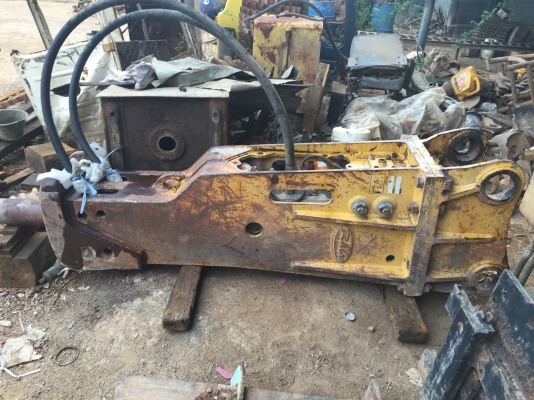 ขายหัวกระแทกหินของ200...ยี่ห้อRhino ขอดีมากๆพร้อมใช้