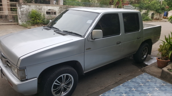 ขาย NISSAN BIGM ฝาแดง