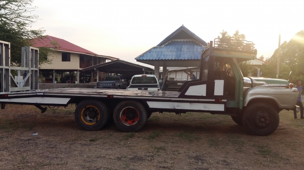 ขาย10ล้อ หัวยาวเพลาเดียว ขึ้นรถเกี่ยว พื้นต่อใหม่