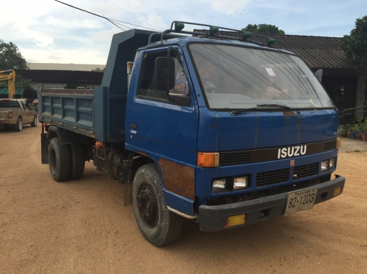 6ลัอดั้ม115แรง..สวย..สภาพดีisuzu NPR59LK-7102990 ปี2537...