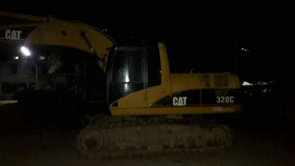 ขายรถแบคโฮ CAT 320 C เอกสารอินวอย ราคา 1350000
