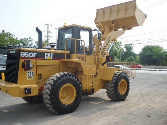ขายรถตักล้อยาง CAT 950 F ราคา 1850000