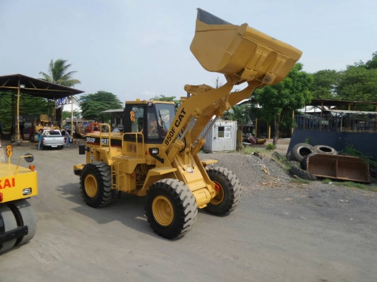 ขายรถตักล้อยาง CAT 950 F ราคา 1850000
