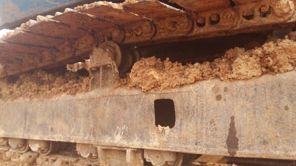 ขายรถแบคโฮ KOMATSU PC120-5 ช่วงล่างใหม่ ราคา 520000