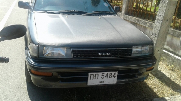 ขายรถเก๋ง TOYOTA 1600 CC เกียร์ธรรมดา ทะเบียนพร้อม แอร์ กระจกไฟฟ้า ราคา 32000